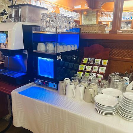 别墅酒店 德布勒森 外观 照片